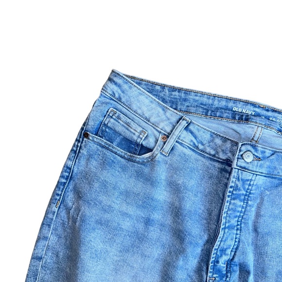 Old Navy Extra Stretch O.G Straight High Rise Distressed Jeans Size 16 - Picture 5 of 8
